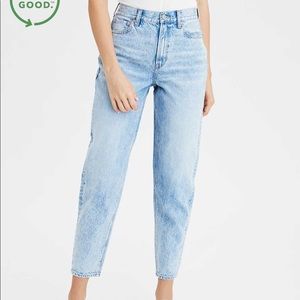 AE Mom Jean